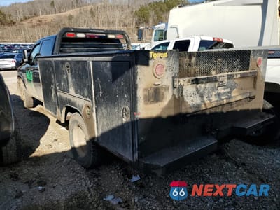 Drugie zdjęcie samochodu z przodu: 2018 RAM 3500 VIN:3C7WRTCL6JG387449 - miniatura