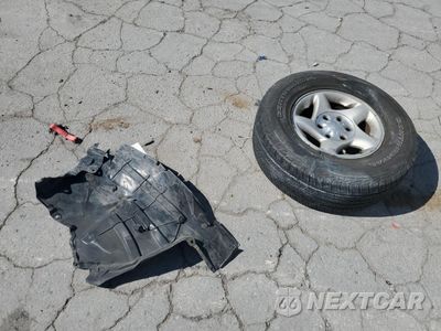 Zdjęcie 12 z 13 samochodu: 2003 TOYOTA TACOMA XTRACAB PRERUNNER VIN:5TESN92N73Z203205 - miniatura