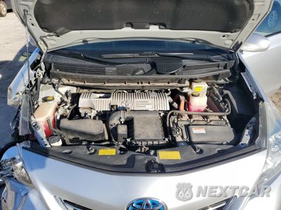 Zdjęcie 11 z 13 samochodu: 2013 TOYOTA PRIUS V VIN:JTDZN3EUXD3217727 - miniatura