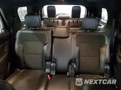 Zdjęcie 10 z 15 samochodu: 2018 FORD EXPLORER XLT VIN:1FM5K8D85JGB63648 - miniatura