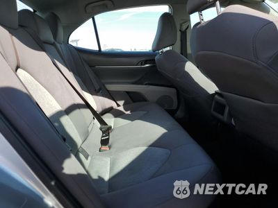 Zdjęcie 10 z 15 samochodu: 2020 TOYOTA CAMRY LE VIN:4T1C31AK0LU527927 - miniatura