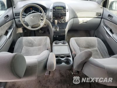 Zdjęcie 9 z 17 samochodu: 2008 TOYOTA SIENNA CE VIN:5TDZK23C58S168714 - miniatura