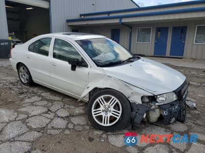 Czwarte zdjęcie samochodu z boku: 2005 VOLVO S60 2.5T VIN:YV1RS592452475644 - miniatura