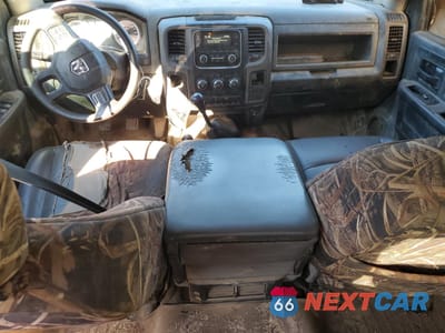 Zdjęcie 8 z 13 samochodu: 2018 RAM 3500 VIN:3C7WRTCL6JG387449 - miniatura