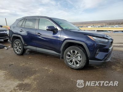 Czwarte zdjęcie samochodu z boku: 2022 TOYOTA RAV4 LIMITED VIN:4T3D6RFV3NU068609 - miniatura