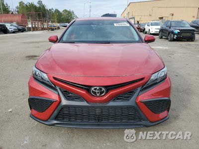 Piąte zdjęcie samochodu w środku: 2021 TOYOTA CAMRY SE VIN:4T1G11AKXMU440724 - miniatura