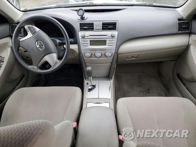 Zdjęcie 8 z 12 samochodu: 2010 TOYOTA CAMRY BASE VIN:JTNBF3EK4A3003076 - miniatura