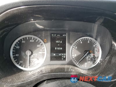 Zdjęcie 9 z 13 samochodu: 2016 MERCEDES-BENZ METRIS VIN:WD4PG2EE3G3102367 - miniatura