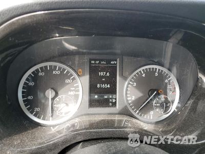 Zdjęcie 9 z 13 samochodu: 2016 MERCEDES-BENZ METRIS VIN:WD4PG2EE3G3102367 - miniatura