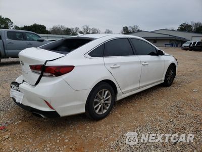 Trzecie zdjęcie samochodu z tyłu: 2018 HYUNDAI SONATA SE VIN:5NPE24AF2JH722214 - miniatura