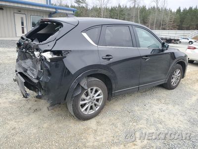 Trzecie zdjęcie samochodu z tyłu: 2024 MAZDA CX-5 PREFERRED VIN:JM3KFBCLXR0496504 - miniatura