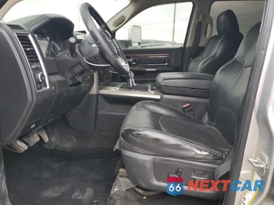 Zdjęcie 7 z 12 samochodu: 2013 RAM 2500 LARAMIE VIN:3C6UR5FL7DG544896 - miniatura