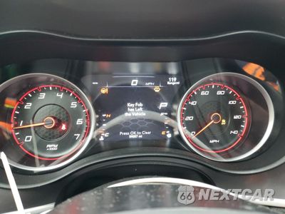 Zdjęcie 9 z 14 samochodu: 2022 DODGE CHARGER SXT VIN:2C3CDXBG1NH169326 - miniatura