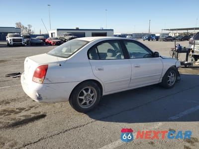 Trzecie zdjęcie samochodu z tyłu: 2002 HYUNDAI ELANTRA GLS VIN:KMHDN45DX2U341791 - miniatura