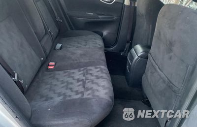 Zdjęcie 6 z 10 samochodu: 2013 NISSAN SENTRA S VIN:3N1AB7AP9DL742055 - miniatura