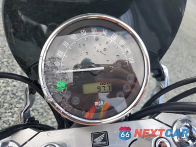 Zdjęcie 7 z 9 samochodu: 2013 HONDA VT750 S VIN:JH2RC5810DK300406 - miniatura