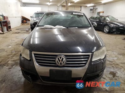 Piąte zdjęcie samochodu w środku: 2007 VOLKSWAGEN PASSAT 2.0T VIN:WVWAK73C07P129712 - miniatura