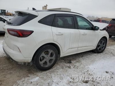 Trzecie zdjęcie samochodu z tyłu: 2024 FORD ESCAPE ST LINE VIN:1FMCU0MN2RUA58328 - miniatura