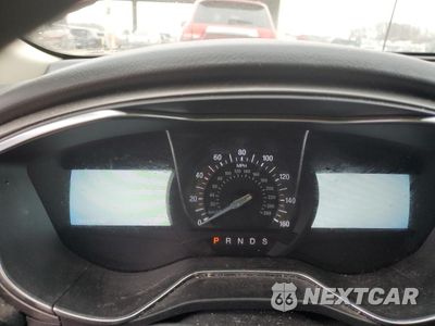 Zdjęcie 9 z 14 samochodu: 2017 FORD FUSION SE VIN:3FA6P0HD5HR366356 - miniatura
