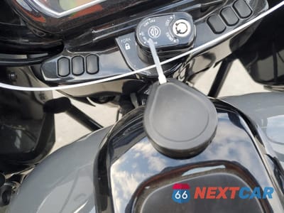 Zdjęcie 8 z 10 samochodu: 2022 HARLEY DAVIDSON FLTRXST VIN:1HD1ACL13NB635778 - miniatura