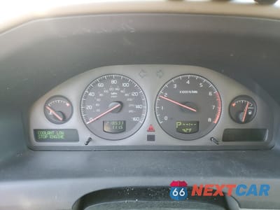 Zdjęcie 9 z 13 samochodu: 2003 VOLVO V70 VIN:YV1SW61T732301158 - miniatura