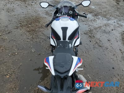 Zdjęcie 6 z 9 samochodu: 2021 BMW S 1000 RR VIN:WB10E2307M6E69369 - miniatura