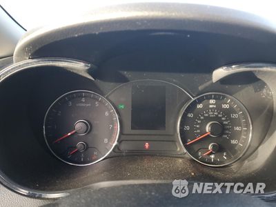 Zdjęcie 9 z 14 samochodu: 2016 KIA FORTE LX VIN:KNAFX4A61G5558479 - miniatura