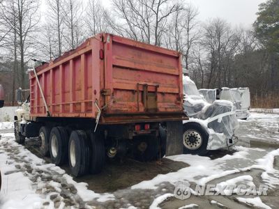 Trzecie zdjęcie samochodu z tyłu: 1999 GMC C-SERIES C7H064 VIN:1GDT7H4C2XJ518042 - miniatura