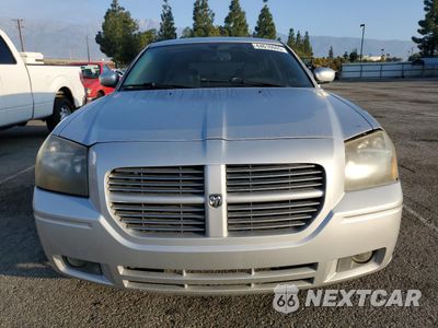 Piąte zdjęcie samochodu w środku: 2005 DODGE MAGNUM R/T VIN:2D8GV58235H652733 - miniatura
