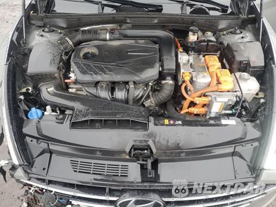 Zdjęcie 11 z 13 samochodu: 2021 HYUNDAI SONATA HYBRID VIN:KMHL34JJ9MA027163 - miniatura