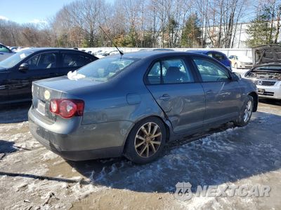 Trzecie zdjęcie samochodu z tyłu: 2010 VOLKSWAGEN JETTA SE VIN:3VWRZ7AJXAM104150 - miniatura