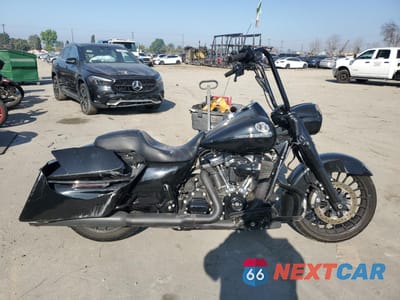 2018 HARLEY-DAVIDSON FLHRXS 1HD1KVC34JB623711 - główne zdjęcie licytacji z USA - miniatura