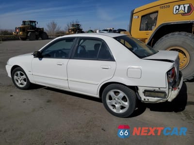 Drugie zdjęcie samochodu z przodu: 1999 MAZDA PROTEGE ES VIN:JM1BJ2213X0121378 - miniatura