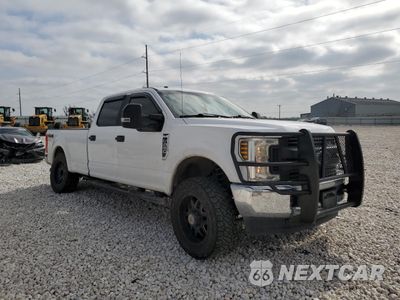 Czwarte zdjęcie samochodu z boku: 2018 FORD F250 SUPER DUTY VIN:1FT7W2B61JEC47249 - miniatura