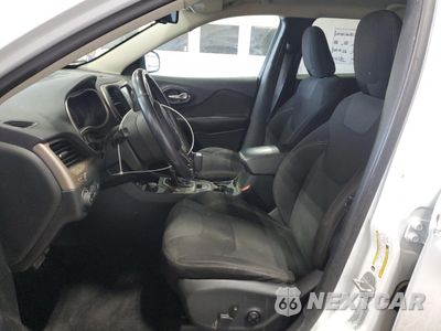 Zdjęcie 7 z 13 samochodu: 2015 JEEP CHEROKEE LATITUDE VIN:1C4PJMCS9FW522132 - miniatura