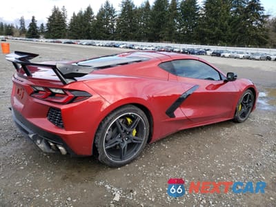 Trzecie zdjęcie samochodu z tyłu: 2021 CHEVROLET CORVETTE STINGRAY 2LT VIN:1G1YB2D47M5114701 - miniatura