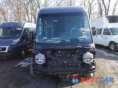 Piąte zdjęcie samochodu w środku: 2023 RIVIAN EDV 700 VIN:7FCEHEB73PN005254 - miniatura