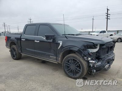 Czwarte zdjęcie samochodu z boku: 2021 FORD F150 SUPERCREW VIN:1FTFW1ED4MFB94285 - miniatura