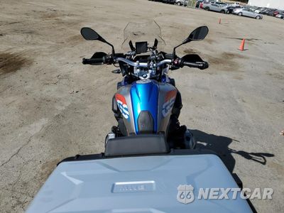 Zdjęcie 6 z 10 samochodu: 2018 BMW R1200 GS VIN:WB10A6101JZ657706 - miniatura