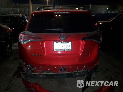 Zdjęcie 6 z 13 samochodu: 2017 TOYOTA RAV4 LE VIN:JTMZFREVZHJ112674 - miniatura