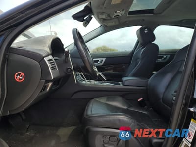 Zdjęcie 7 z 12 samochodu: 2012 JAGUAR XF PORTFOLIO VIN:SAJWA0HB6CLS34306 - miniatura