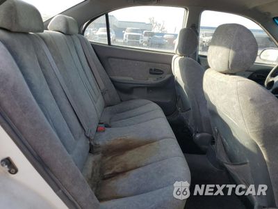 Zdjęcie 10 z 14 samochodu: 2002 HYUNDAI ELANTRA GLS VIN:KMHDN45DX2U341791 - miniatura