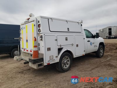 Trzecie zdjęcie samochodu z tyłu: 2012 CHEVROLET SILVERADO K3500 VIN:1GB3KZCG7CF206362 - miniatura