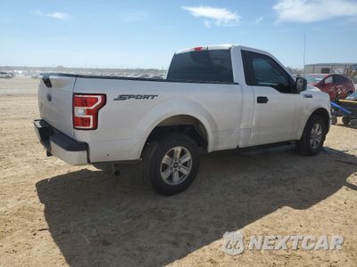 Trzecie zdjęcie samochodu z tyłu: 2019 FORD F150 VIN:1FTMF1CB8KKC48104 - miniatura