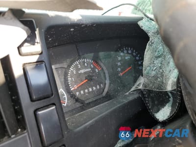 Zdjęcie 9 z 12 samochodu: 2024 ISUZU NPR HD VIN:54DC4W1D5RS210385 - miniatura