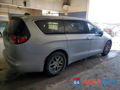 Trzecie zdjęcie samochodu z tyłu: 2023 CHRYSLER VOYAGER LX VIN:2C4RC1CG9PR525569 - miniatura