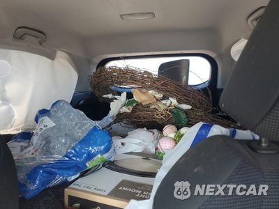 Zdjęcie 10 z 14 samochodu: 2023 TOYOTA RAV4 LE VIN:2T3H1RFV0PW292259 - miniatura