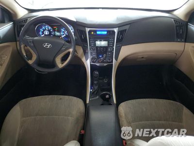 Zdjęcie 8 z 12 samochodu: 2013 HYUNDAI SONATA GLS VIN:5NPEB4ACXDH508856 - miniatura