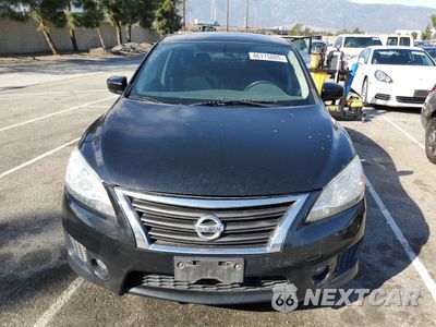 Piąte zdjęcie samochodu w środku: 2014 NISSAN SENTRA S VIN:3N1AB7AP7EY222974 - miniatura
