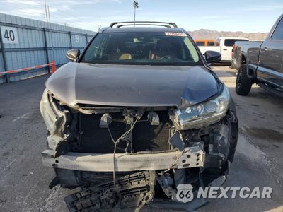Piąte zdjęcie samochodu w środku: 2017 TOYOTA HIGHLANDER LIMITED VIN:5TDYZRFH4HS194406 - miniatura